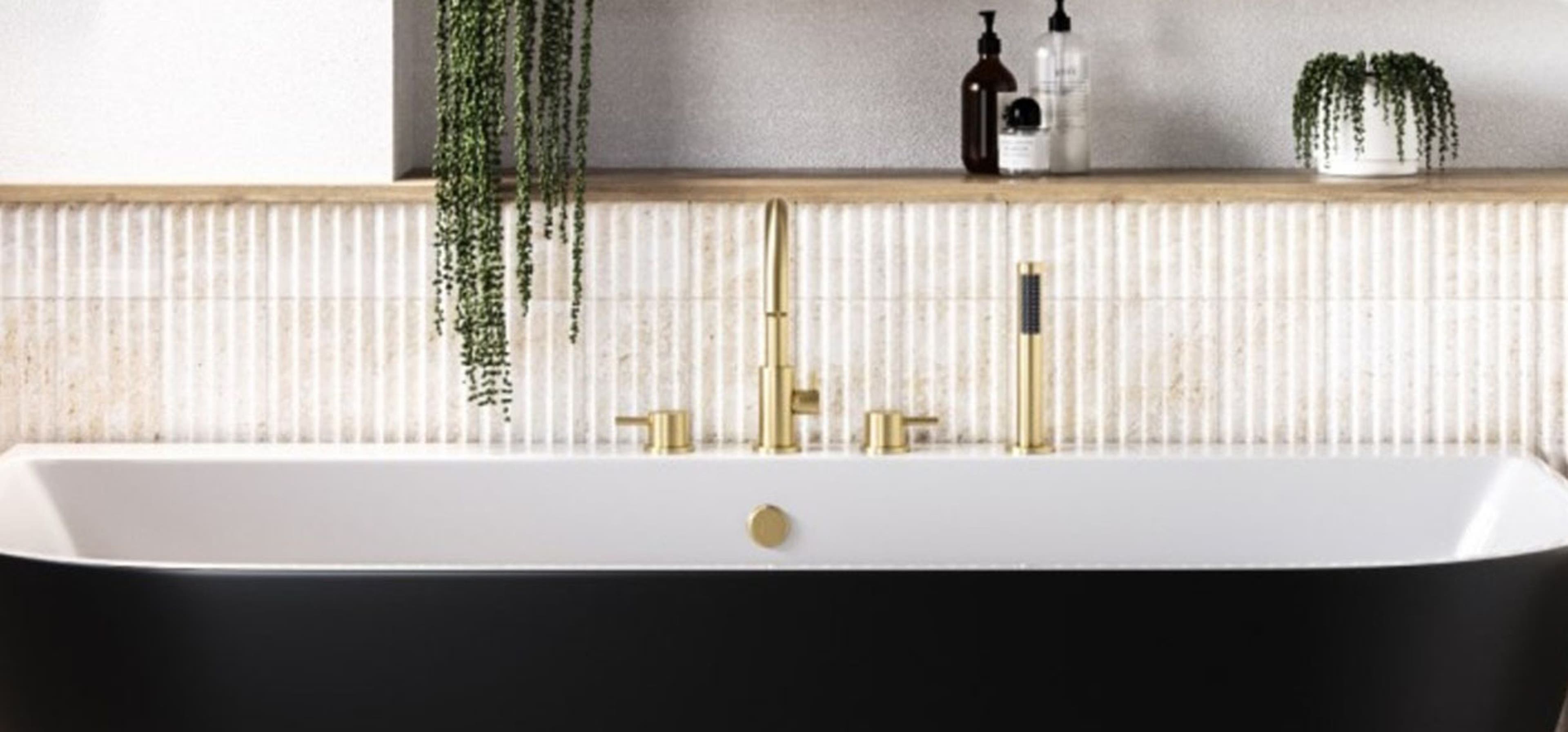 Black bath tub in a bathroom