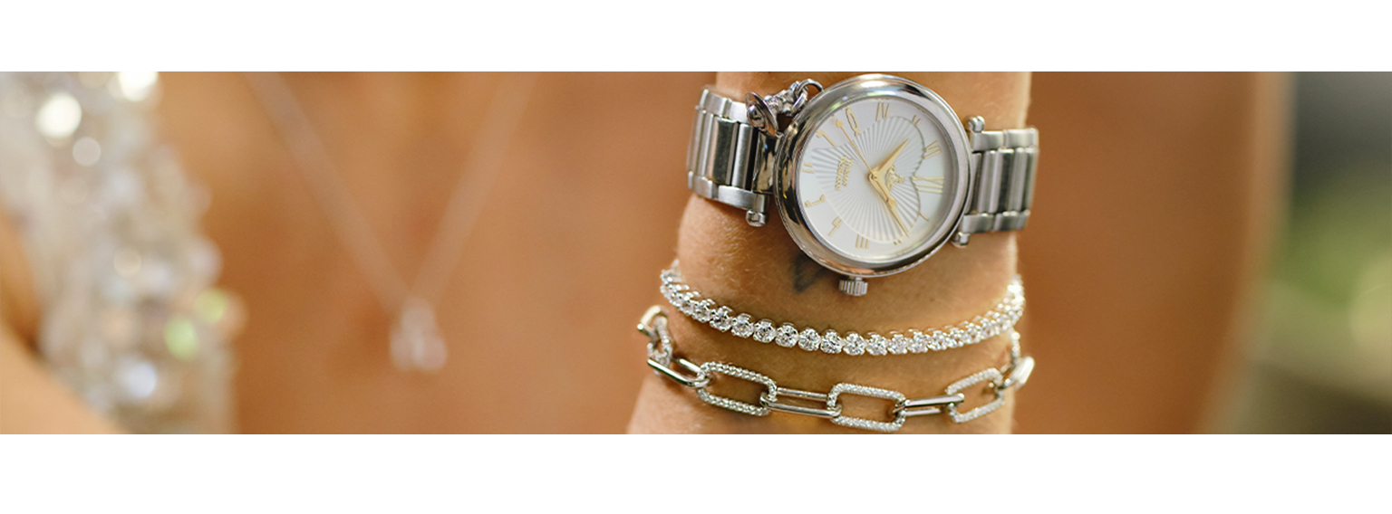  close up shot of a watch 