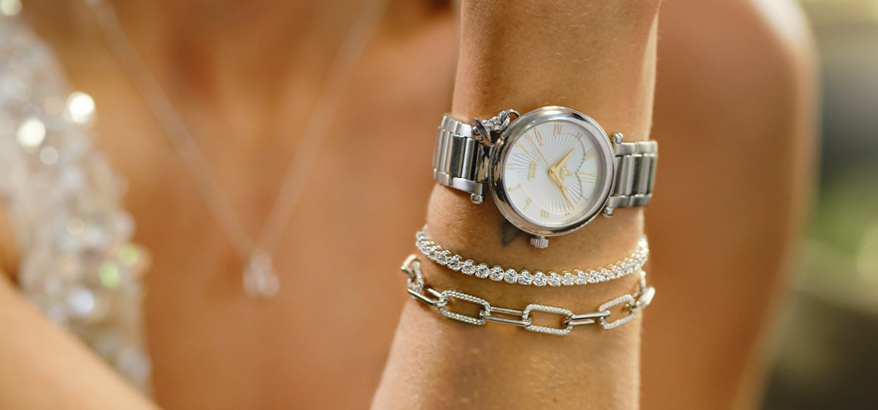  close up shot of a watch 