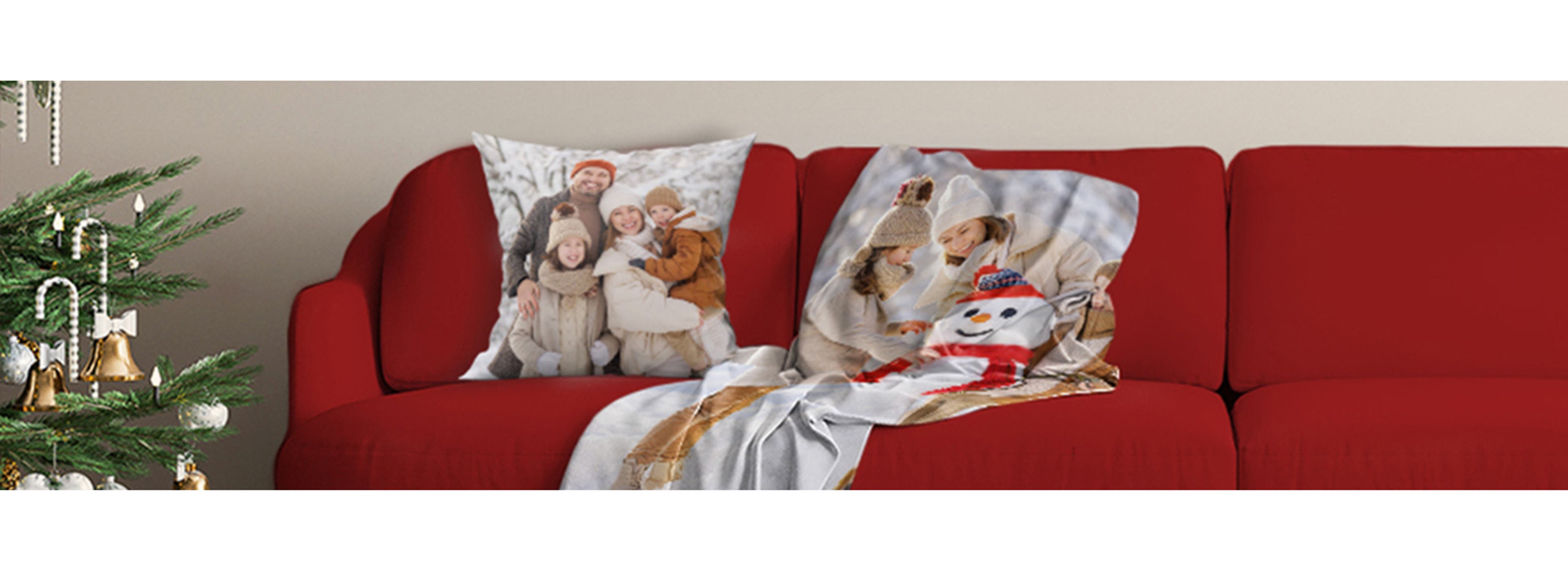 picture of a living in festive decoration with family pictures on the wall