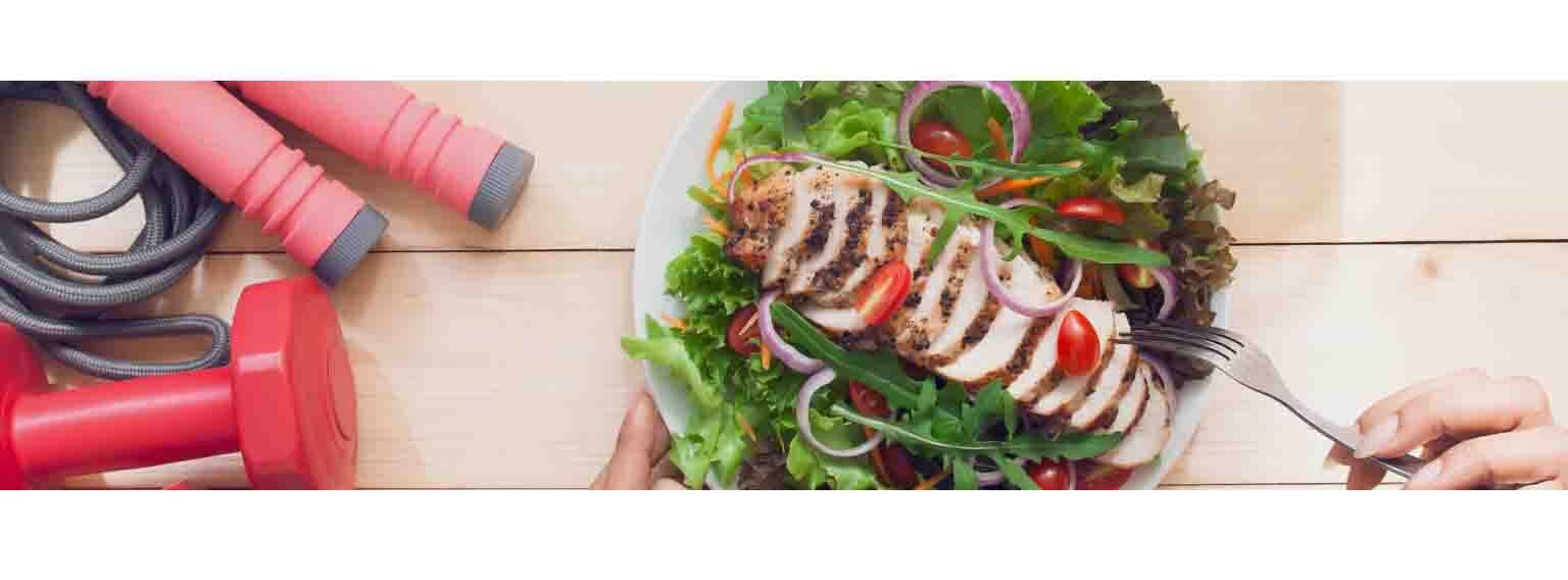 picture of a salad and weights