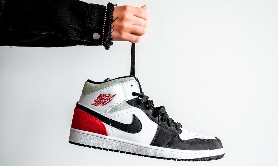 Foot Locker Discount Codes 10 Off in March 2024
